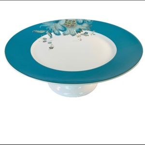 222 Fifth Cake Pedestal